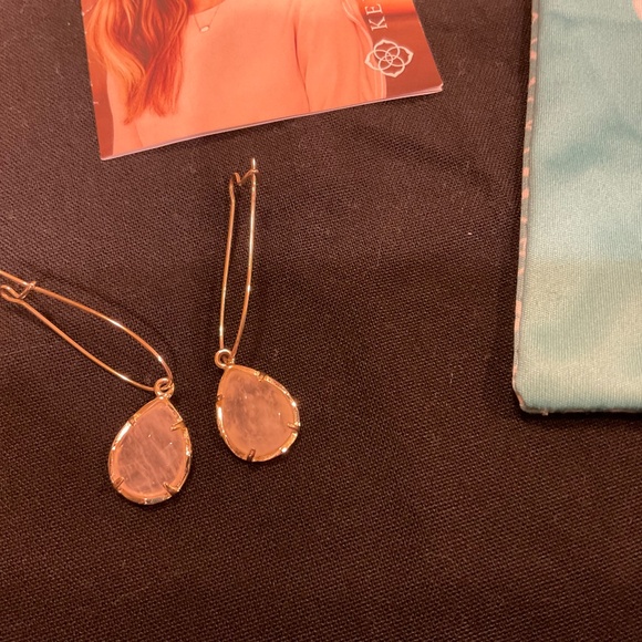 KENDRA SCOTT DEE PINK QUARTZ EARRINGS - Picture 5 of 12